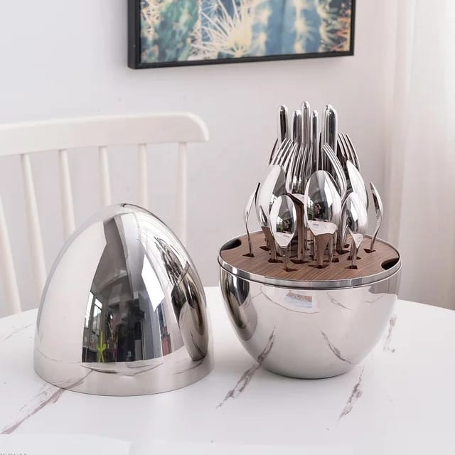 Buy Luxury Rose-Shaped Fruit Fork Set in Pakistan – Stainless Steel Dessert & Appetizer Forks with Golden Storage Case